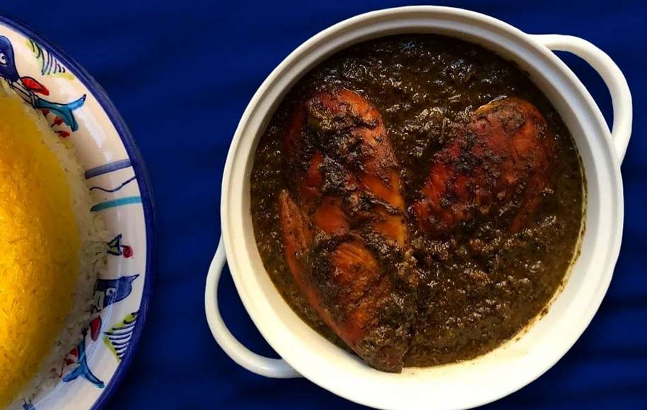 طرز تهیه مرغ با سبزی معطر